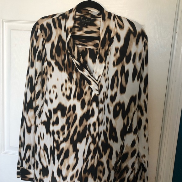 Worthington Womens Top Size: XL Animal Print Long Tab Sleeves it’s like new - Picture 4 of 12